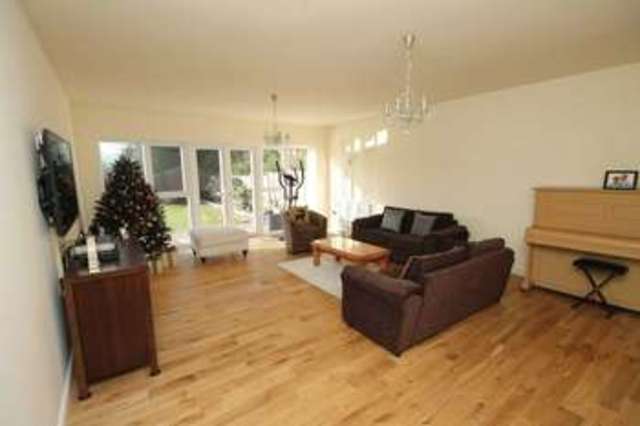  Image of 5 bedroom Detached house for sale in Brook Rise Chigwell IG7 at Brook Rise  Chigwell, IG7 6AP