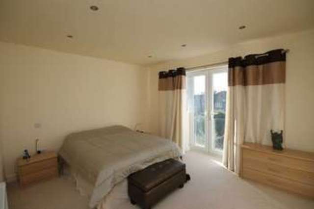  Image of 5 bedroom Detached house for sale in Brook Rise Chigwell IG7 at Brook Rise  Chigwell, IG7 6AP