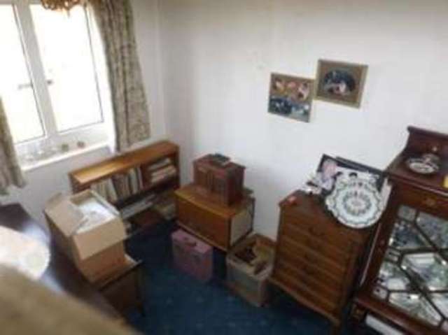  Image of 2 bedroom Bungalow for sale in Brooksby Close Oadby Leicester LE2 at Oadby Leicester Oadby, LE2 5AB