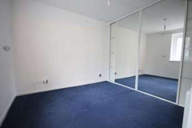  Image of 2 bedroom Flat for sale in Northumberland Park London N17 at Northumberland Park  Tottenham, N17 0RB