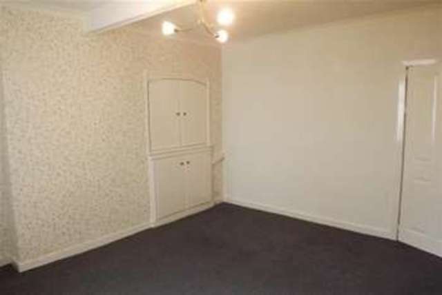  Image of 1 bedroom Flat to rent in Bruce Street Kilmarnock KA1 at Kilmarnock, KA1 4EQ