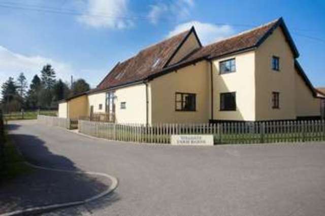  Image of 5 bedroom Property for sale in The Turnpike Bunwell Norwich NR16 at The Turnpike Bunwell Norwich, NR16 1SR