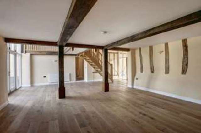  Image of 5 bedroom Property for sale in The Turnpike Bunwell Norwich NR16 at The Turnpike Bunwell Norwich, NR16 1SR