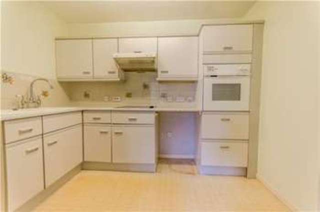  Image of 2 bedroom Retirement Property for sale in Burling Court Cambridge CB1 at Cherry Hinton Road  Cambridge, CB1 8EB