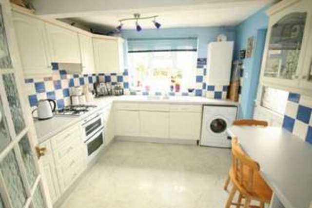  Image of 3 bedroom Semi-Detached house for sale in Wyndham Crescent Burnham Slough SL1 at Burnham, SL1 8HJ