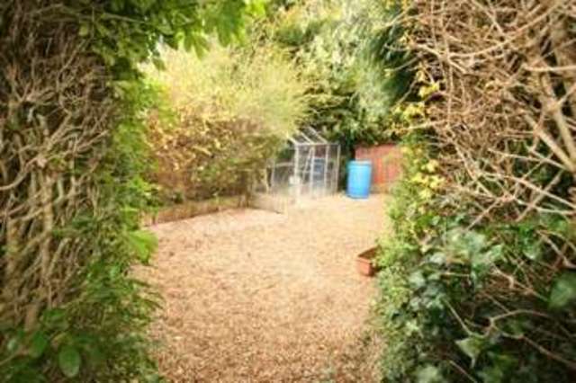  Image of 3 bedroom Semi-Detached house for sale in Wyndham Crescent Burnham Slough SL1 at Burnham, SL1 8HJ