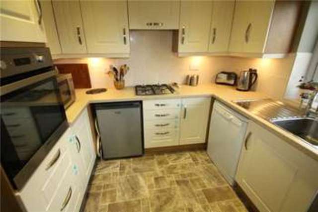  Image of 2 bedroom Detached house for sale in Burnham Road Knaphill Woking GU21 at Knaphill Woking Knaphill, GU21 2AE