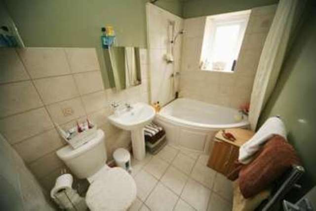  Image of 2 bedroom Terraced house for sale in Burnley Road Stacksteads Bacup OL13 at BURNLEY ROAD WEIR BACUP, OL13 8QE