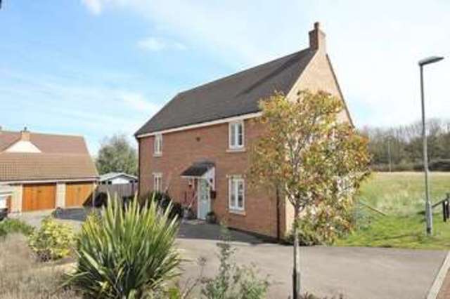  Image of 4 bedroom Detached house for sale in Butler Drive Lidlington Bedford MK43 at Butler Drive  Lidlington, MK43 0UQ
