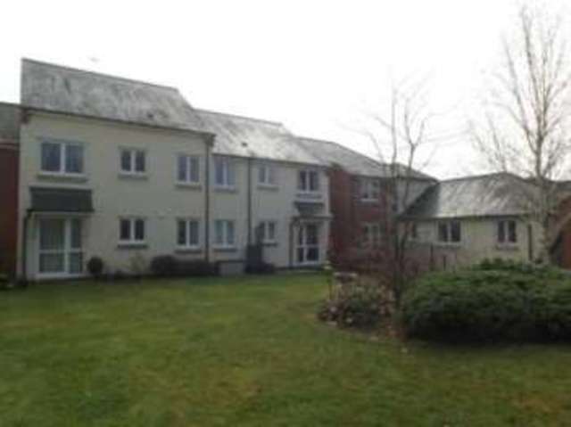  Image of 1 bedroom Flat for sale in Butts Road Heavitree Exeter EX2 at Butts Road Exeter Countess Wear, EX2 5TQ
