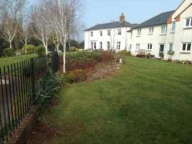 Image of 1 bedroom Flat for sale in Butts Road Heavitree Exeter EX2 at Butts Road Exeter Countess Wear, EX2 5TQ