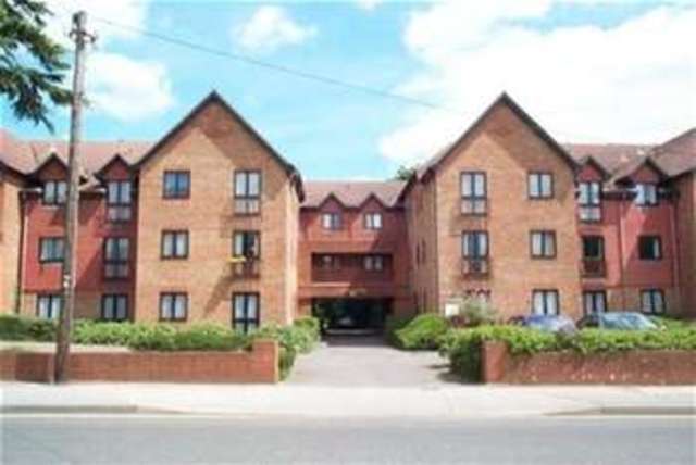  Image of 2 bedroom Flat to rent in Hill Lane Southampton SO15 at Southampton, SO15 5RY