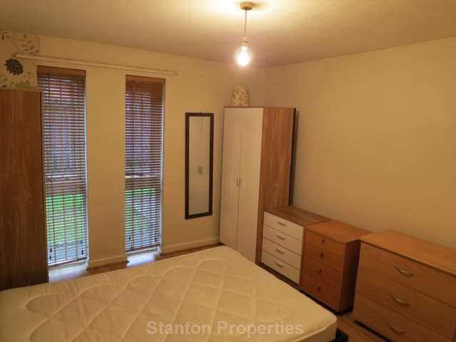  Image of 1 bedroom Apartment to rent in Candleford Road Withington Manchester M20 at Candleford Road Withington Manchester, M20 3JH