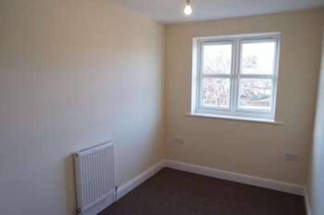  Image of 3 bedroom Semi-Detached house for sale in Caunton Close Meden Vale Mansfield NG20 at Caunton Close Meden Vale Mansfield, NG20 9QD