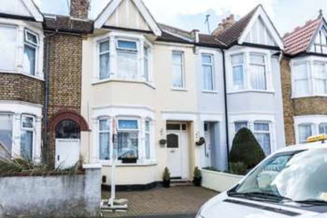  Image of 3 bedroom Terraced house for sale in Central Avenue Southend-on-Sea SS2 at Central Avenue  Southend-On-Sea, SS2 4EG