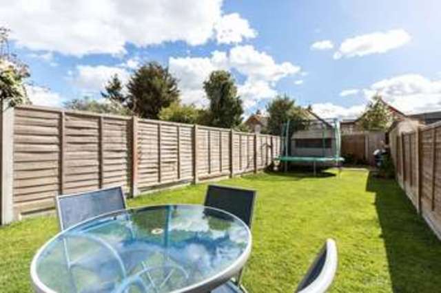  Image of 3 bedroom Terraced house for sale in Central Avenue Southend-on-Sea SS2 at Central Avenue  Southend-On-Sea, SS2 4EG