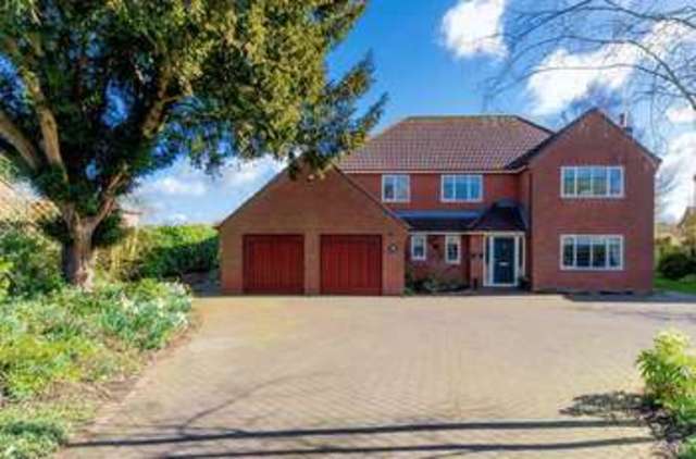  Image of 4 bedroom Detached house for sale in Chapel Lane Belchford Horncastle LN9 at Chapel Lane  Belchford, LN9 6LR