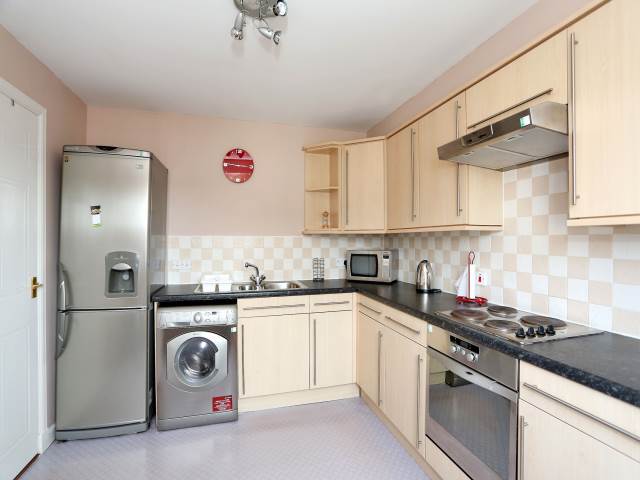  Image of 2 bedroom Flat to rent in Charles Street Aberdeen AB25 at City Centre Aberdeen Aberdeen, AB25 3TZ