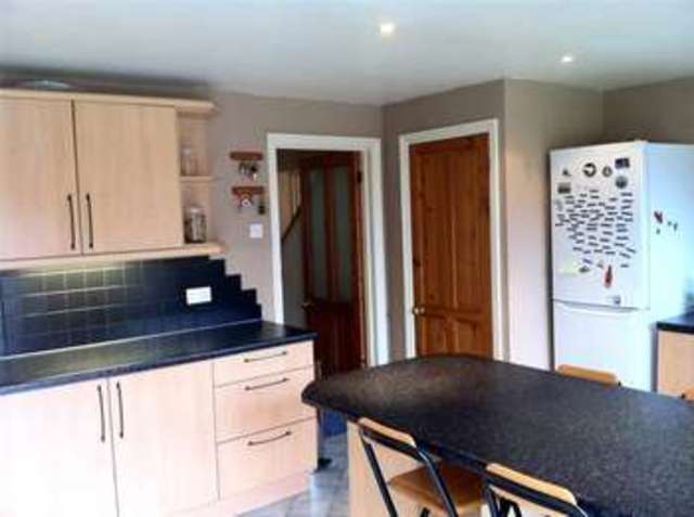  Image of 1 bedroom House Share to rent in Chatsworth Close Maidenhead SL6 at Maidenhead Berkshire Woodlands Park, SL6 4RD