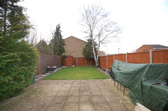  Image of 3 bedroom End of Terrace to rent in Chaucer Walk Hemel Hempstead HP2 at Hemel Hempstead Piccotts End, HP2 7PF