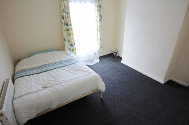  Image of 2 bedroom Terraced house for sale in Cheadle Avenue Old Swan Liverpool L13 at Cheadle Avenue  Liverpool, L13 3AE