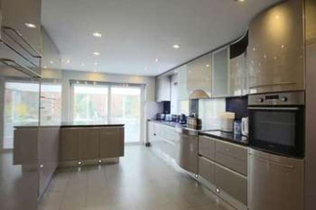  Image of 5 bedroom Property for sale in Chester Avenue Rochdale OL11 at Chester Avenue Bamford Rochdale, OL11 5LY