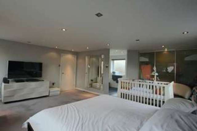  Image of 5 bedroom Property for sale in Chester Avenue Rochdale OL11 at Chester Avenue Bamford Rochdale, OL11 5LY