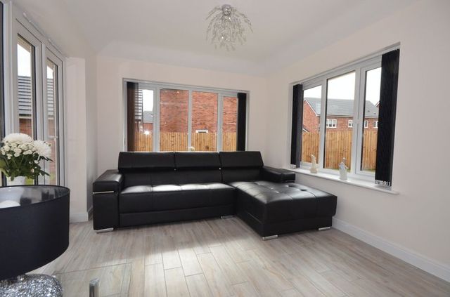  Image of 5 bedroom Detached house for sale in Chester Road Oakmere Northwich CW8 at Chester Road Oakmere Northwich, CW8 2HB
