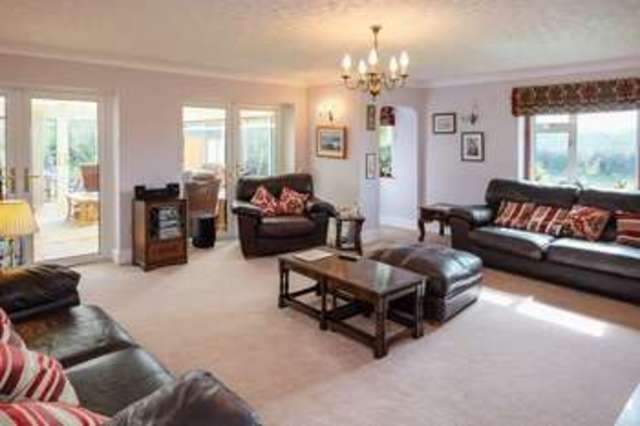  Image of 5 bedroom Detached house for sale in Chesterton Road Pattingham Wolverhampton WV6 at Chesterton Road  Wolverhampton, WV6 7DZ