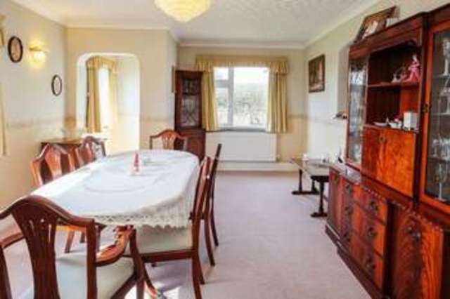  Image of 5 bedroom Detached house for sale in Chesterton Road Pattingham Wolverhampton WV6 at Chesterton Road  Wolverhampton, WV6 7DZ