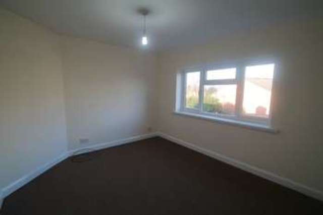  Image of 3 bedroom Semi-Detached house to rent in Chetwynd Road Wolverhampton WV2 at Chetwynd Road  Wolverhampton, WV2 4NZ