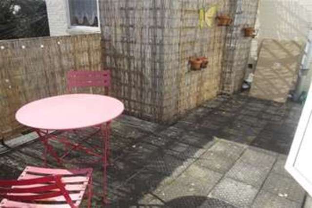  Image of 1 bedroom Flat to rent in Christchurch Road Bournemouth BH1 at Bournemouth, BH1 4AY