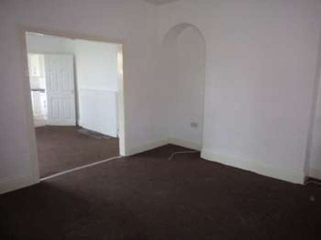  Image of 3 bedroom Terraced house to rent in Church Street Ferryhill DL17 at Church Street  Ferryhill, DL17 0DU