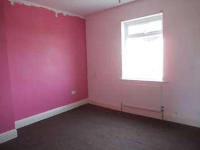  Image of 3 bedroom Terraced house to rent in Church Street Ferryhill DL17 at Church Street  Ferryhill, DL17 0DU