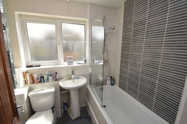  Image of 2 bedroom Terraced house for sale in Churchfield Road Houghton Regis Dunstable LU5 at Churchfield Road  Houghton Regis, LU5 5HW