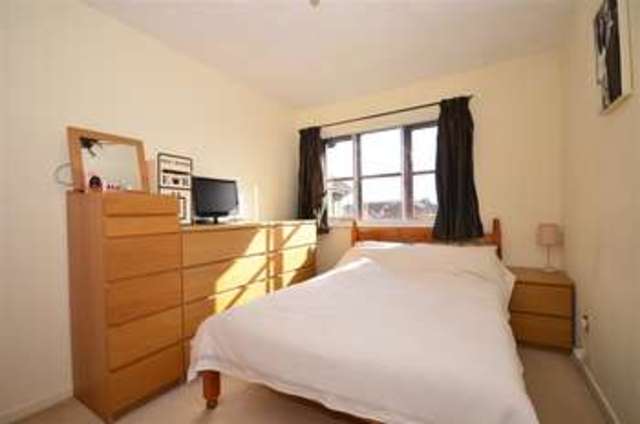  Image of 2 bedroom Flat for sale in Clifton Walk Dartford DA2 at Dartford Kent Dartford, DA2 6RZ