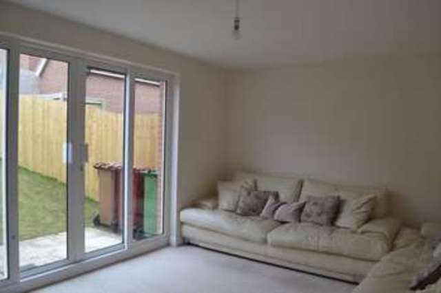  Image of 3 bedroom Terraced house to rent in Clipson Crest Barton-upon-Humber DN18 at Clipson Crest  Barton-Upon-Humber, DN18 5GW