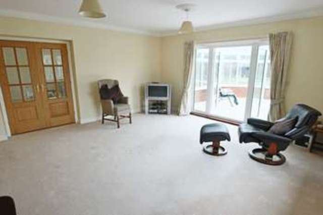  Image of 5 bedroom Bungalow for sale in Clover Way Lowestoft NR32 at Clover Way  Lowestoft, NR32 4JT