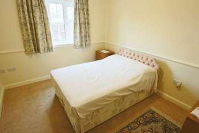  Image of 5 bedroom Bungalow for sale in Clover Way Lowestoft NR32 at Clover Way  Lowestoft, NR32 4JT