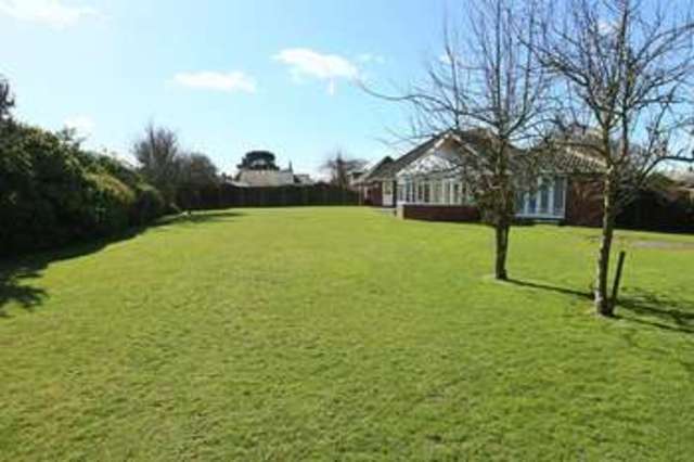  Image of 5 bedroom Bungalow for sale in Clover Way Lowestoft NR32 at Clover Way  Lowestoft, NR32 4JT