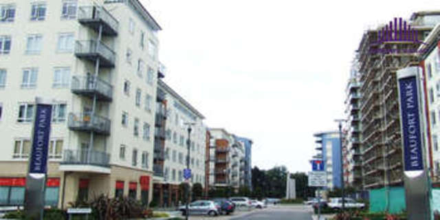  Image of 2 bedroom Property for sale in Boulevard Drive London NW9 at London NW9 5HF Colindale, NW9 5HF