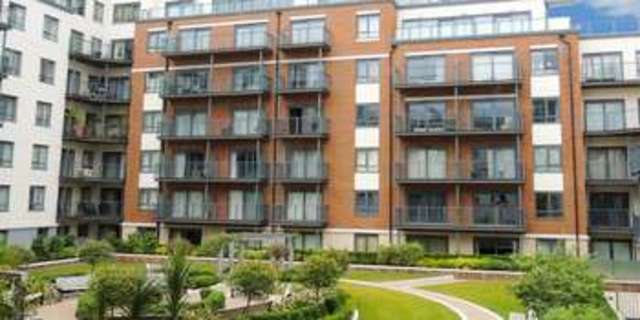 Image of 2 bedroom Property for sale in Boulevard Drive London NW9 at London NW9 5HF Colindale, NW9 5HF