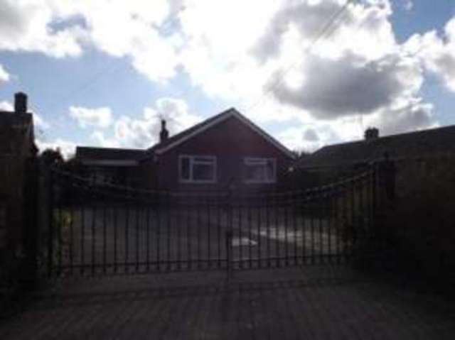  Image of 3 bedroom Bungalow for sale in Dereham Road Colkirk Fakenham NR21 at Colkirk Fakenham Colkirk, NR21 7NH