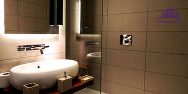  Image of 1 bedroom Property for sale in Whitechapel High Street London E1 at Commercial St  Aldgate East, E1 7PT
