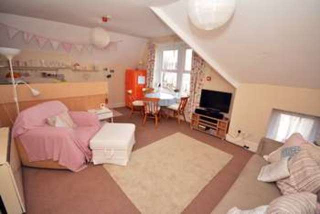  Image of 1 bedroom Flat for sale in Connaught Road Cardiff CF24 at Connaught Road  Cardiff, CF24 3PT
