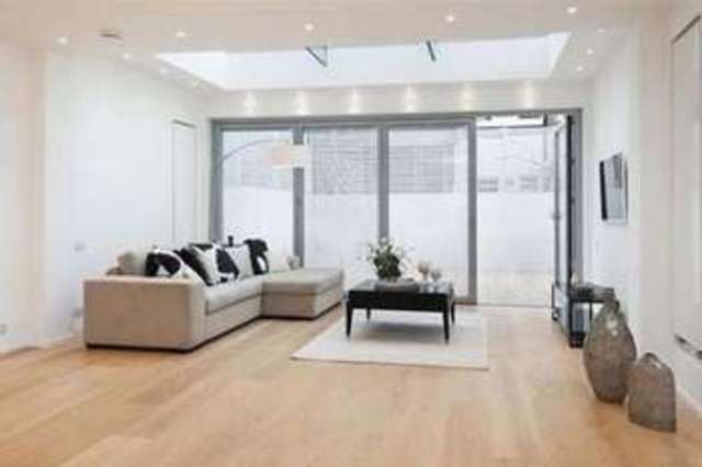  Image of 4 bedroom Flat to rent in Connaught Street London W2 at Connaught Street  London, W2 2AF