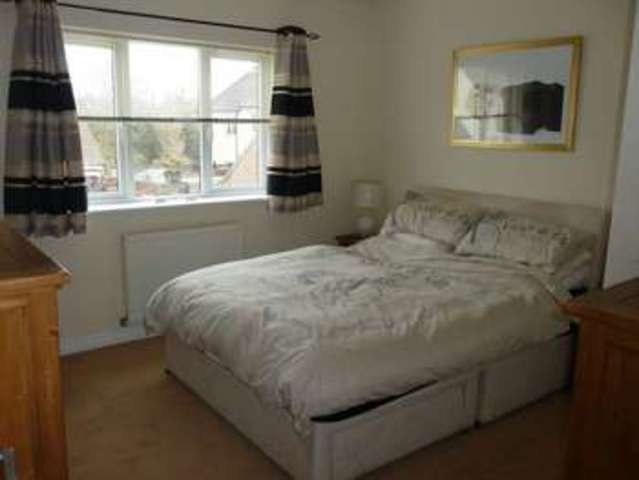  Image of 4 bedroom Detached house for sale in Cookham Road Swindon SN25 at Cookham Road Oakhurst Swindon, SN25 2BW