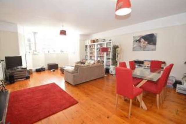  Image of 2 bedroom Flat for sale in Cotham Park Mansions Cotham Park North Cotham Bristol BS6 at Cotham Park North Cotham Bristol, BS6 6BL