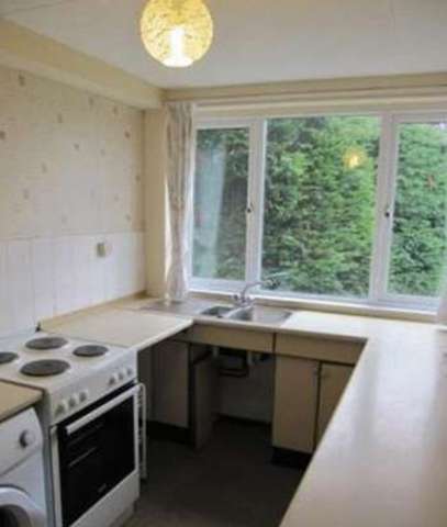  Image of 2 bedroom Flat to rent in Berwick Road Shrewsbury SY1 at Berwick Road  Shrewsbury, SY1 2LU