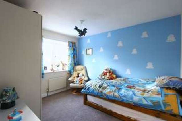  Image of 3 bedroom Semi-Detached house for sale in Cranberry Way Hull HU4 at Cranberry Way  Hull, HU4 7AQ